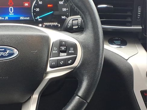 Used 2023 Ford Explorer XLT w/ Equipment Group 202A AWD/4WD image 23