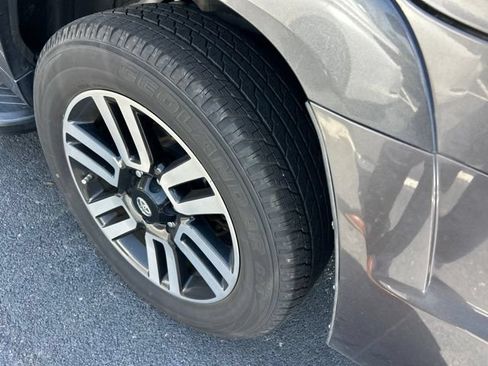 Used 2019 Toyota 4Runner Limited RWD image 8