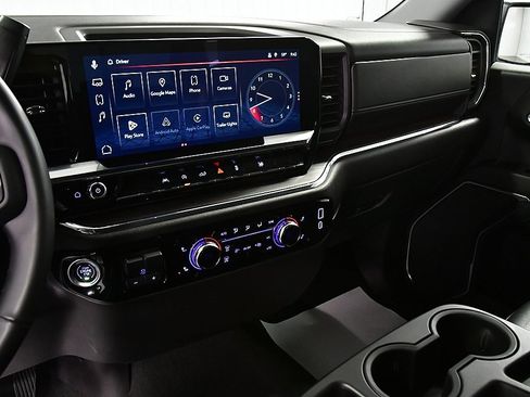 Used 2025 GMC Sierra 1500 SLT image 24