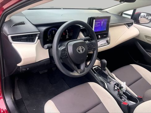 Used 2026 Toyota Corolla LE FWD image 16