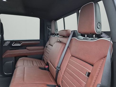New 2026 GMC Sierra 2500 Denali Ultimate image 19