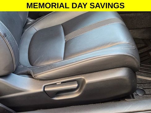 Used 2019 Honda Civic Touring image 25