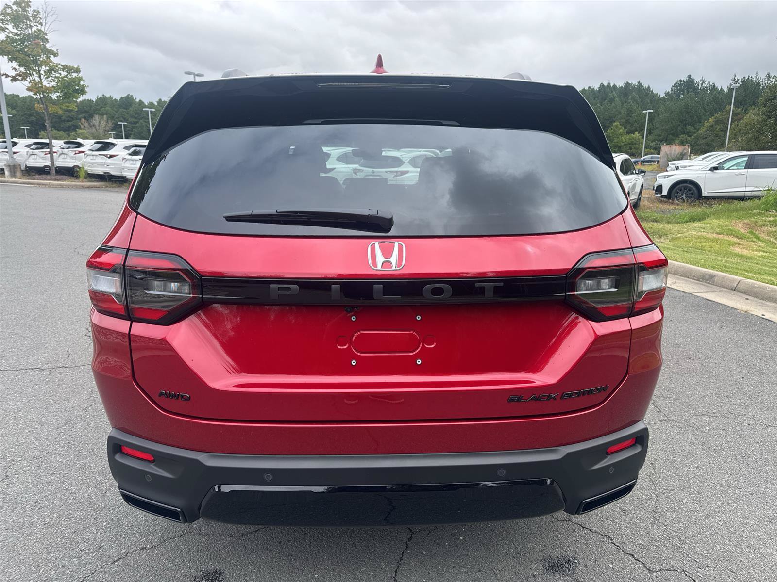 New 2026 Honda Pilot Black Edition image 6