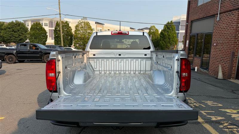 Used 2019 Chevrolet Colorado W/T RWD image 12
