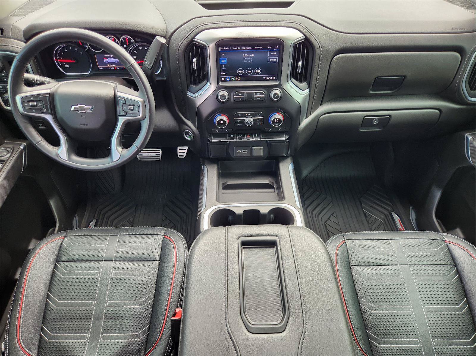 Used 2022 Chevrolet Silverado 1500 RST AWD/4WD image 26