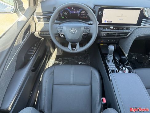 New 2026 Toyota Camry XLE FWD image 16