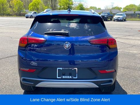 Used 2023 Buick Encore GX Select w/ Safety Package II FWD image 4