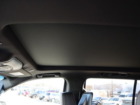 Certified 2024 Chevrolet Tahoe High Country w/ Advanced Technology Package image 22