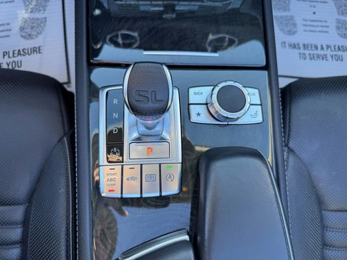 Used 2016 Mercedes-Benz SL 550 image 25