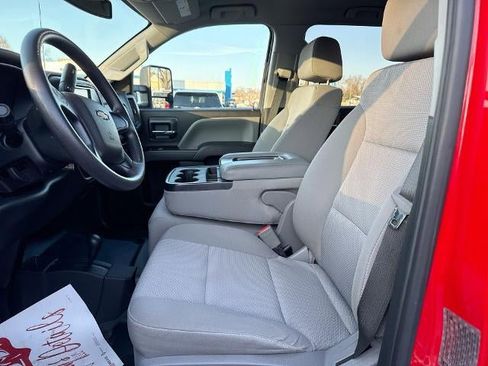 Certified 2019 Chevrolet Silverado 3500 W/T w/ WT Convenience Package image 18