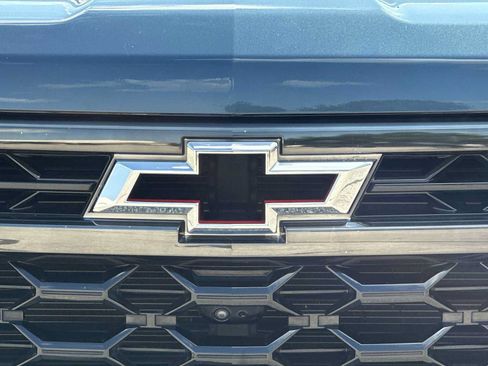 Certified 2024 Chevrolet Silverado 1500 ZR2 w/ Technology Package AWD/4WD image 12