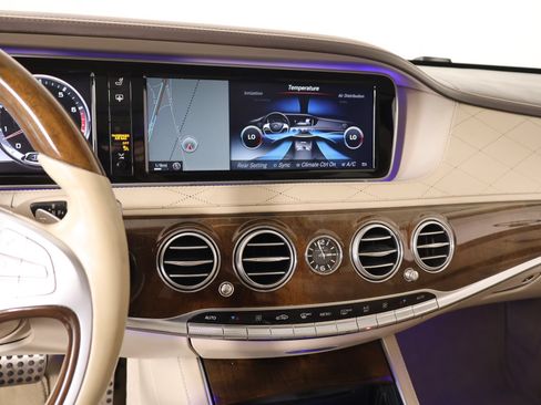 Used 2015 Mercedes-Benz S 65 AMG Sedan image 5