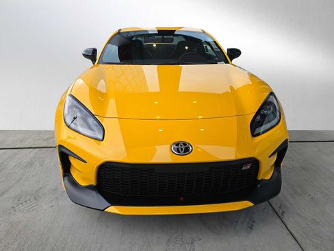 New 2026 Toyota GR86 YUZU Limited image 8
