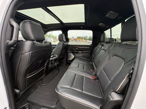 Used 2021 RAM 1500 Limited AWD/4WD image 17