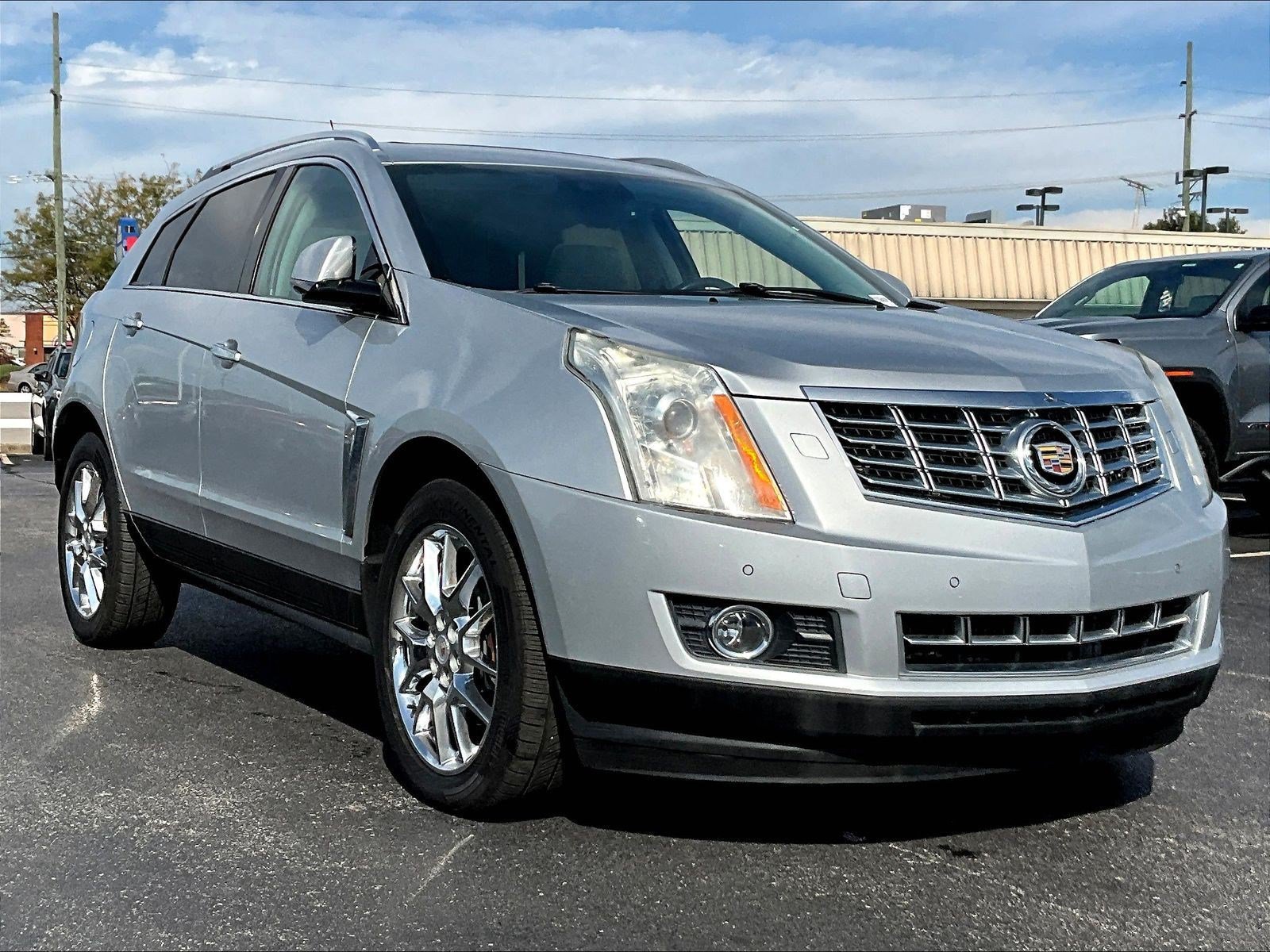 Used 2013 Cadillac SRX Performance w/ Driver Awareness Package FWD image 3