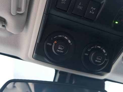 Used 2020 Toyota 4Runner TRD Off-Road Premium w/ Moonroof Package image 37