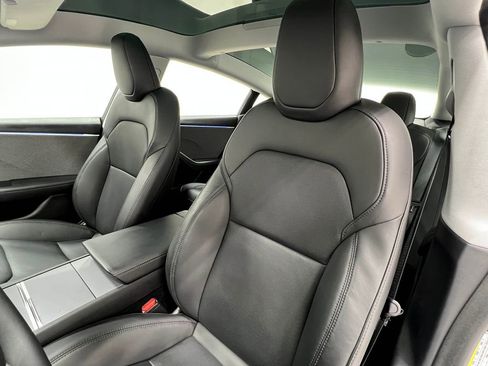 Used 2024 Tesla Model 3 Standard Range RWD image 15