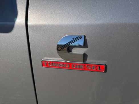 Used 2019 RAM 2500 Big Horn image 10