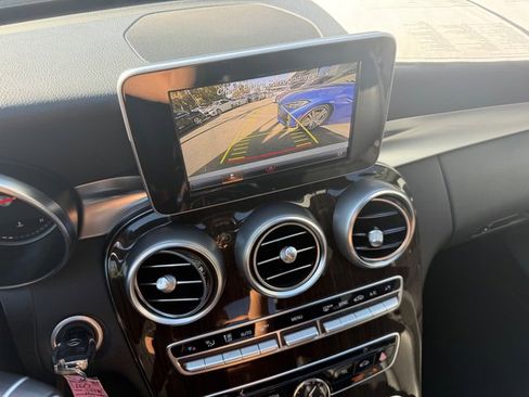 Used 2018 Mercedes-Benz C 300 Sedan image 18