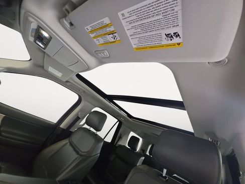 Certified 2025 Ford Expedition Active AWD/4WD image 12