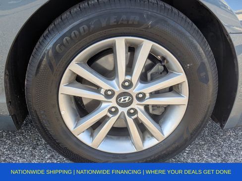 Used 2016 Hyundai Sonata SE image 13