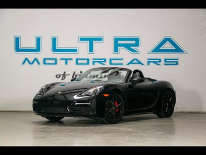 Used 2018 Porsche 718 Boxster Roadster w/ Sport Chrono Package