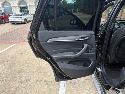 Used 2017 BMW X1 xDrive28i AWD/4WD image 15