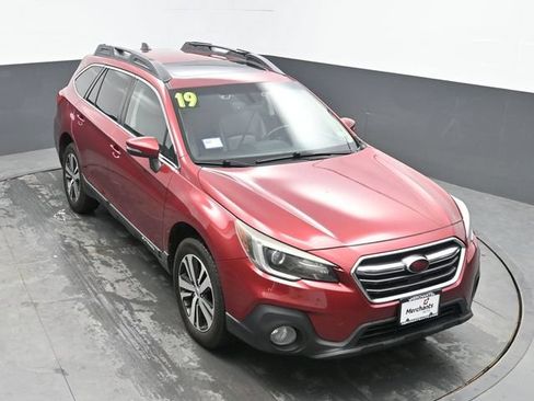 Used 2019 Subaru Outback 2.5i Limited AWD/4WD image 18
