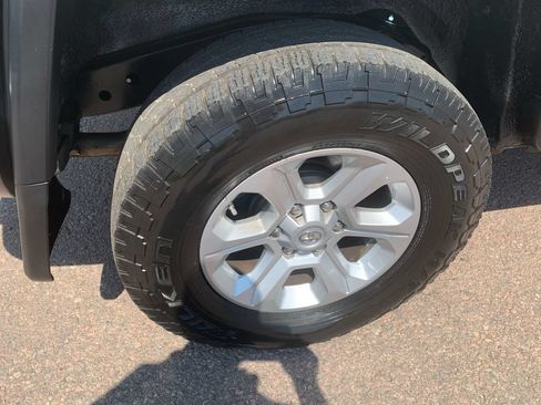 Used 2007 Toyota FJ Cruiser 4WD image 22