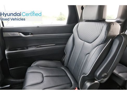Certified 2024 Hyundai Palisade SEL w/ Premium Package AWD/4WD image 14