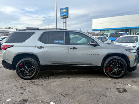 Certified 2023 Chevrolet Traverse Premier w/ Redline Edition image 8