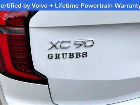 Certified 2025 Volvo XC90 B5 Plus image 43