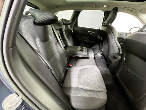 Used 2023 Volvo XC60 B5 Core w/ Protection Package Premier FWD image 25