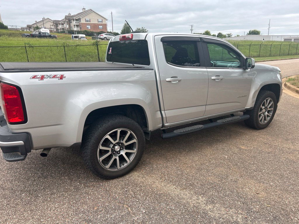 Used 2019 Chevrolet Colorado LT AWD/4WD image 9