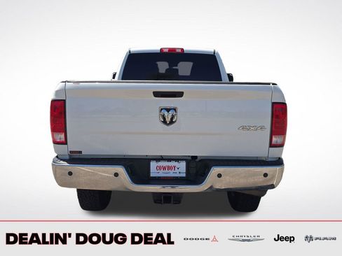 Used 2018 RAM 2500 Tradesman w/ Chrome Appearance Group AWD/4WD image 5