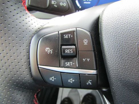 Used 2023 Ford Escape ST-Line Select w/ Tech Pack #2 AWD/4WD image 30