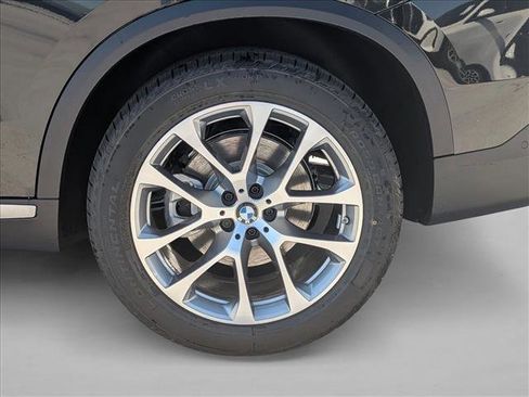 New 2026 BMW X5 xDrive40i w/ Parking Assistance Package AWD/4WD image 10