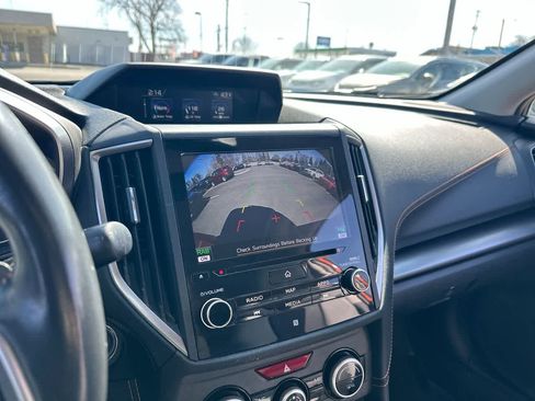 Used 2019 Subaru Crosstrek 2.0i Limited w/ Moonroof Package w/Navigation image 33