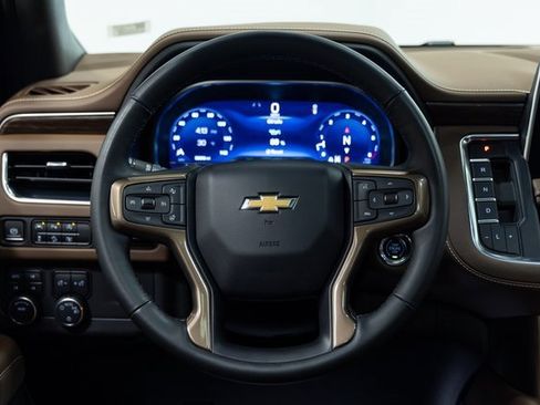 Used 2023 Chevrolet Tahoe High Country w/ Premium Package 2 image 13