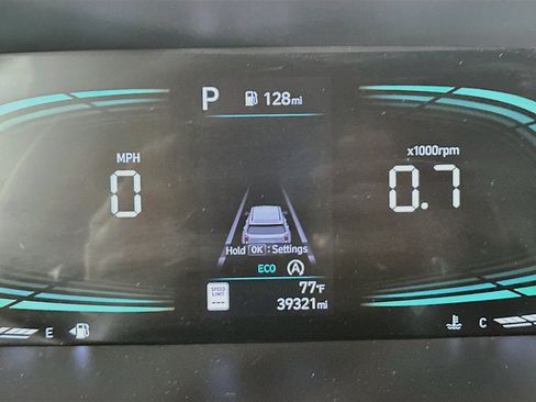 Used 2025 Hyundai Palisade SEL FWD image 19