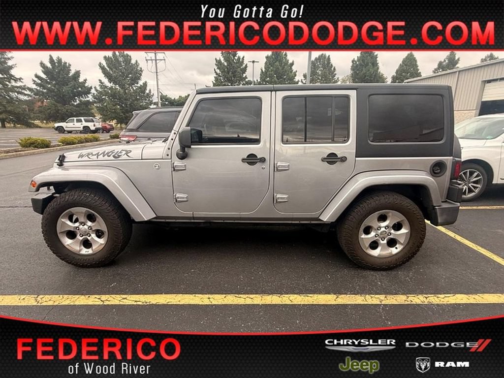 Used 2014 Jeep Wrangler Unlimited Sahara w/ Connectivity Group AWD/4WD image 1