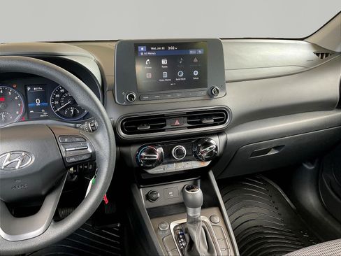 Used 2023 Hyundai Kona SE AWD/4WD image 9