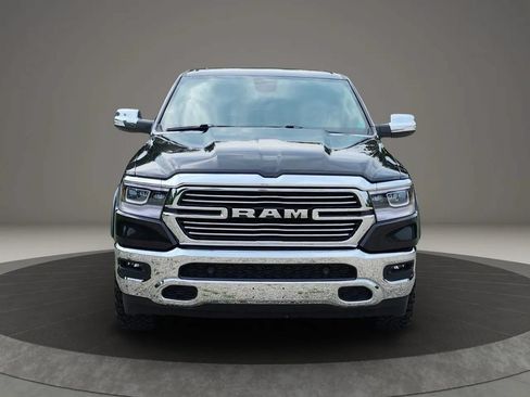Used 2019 RAM 1500 Laramie AWD/4WD image 2