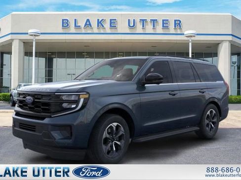 New 2026 Ford Expedition Active image 1