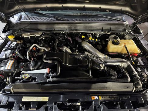 Used 2016 Ford F550 XL image 7