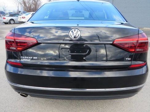 Used 2017 Volkswagen Passat 1.8T SE image 46
