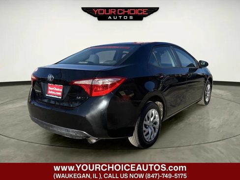 Used 2017 Toyota Corolla LE image 5
