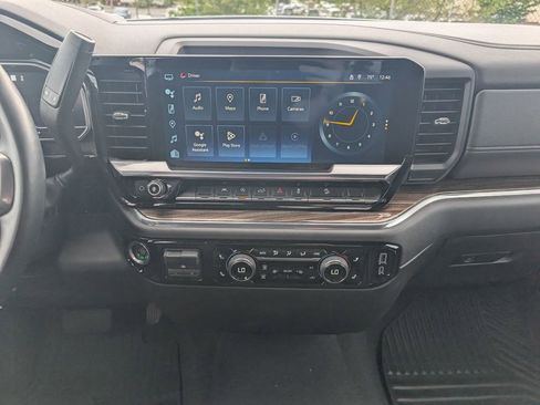 Used 2023 Chevrolet Silverado 1500 RST w/ Z71 Off-Road Package AWD/4WD image 19