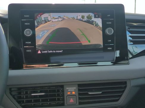 New 2025 Volkswagen Jetta SE image 14