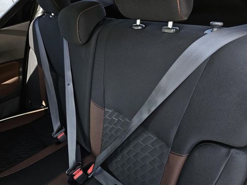 Certified 2023 Nissan Kicks SR image 12